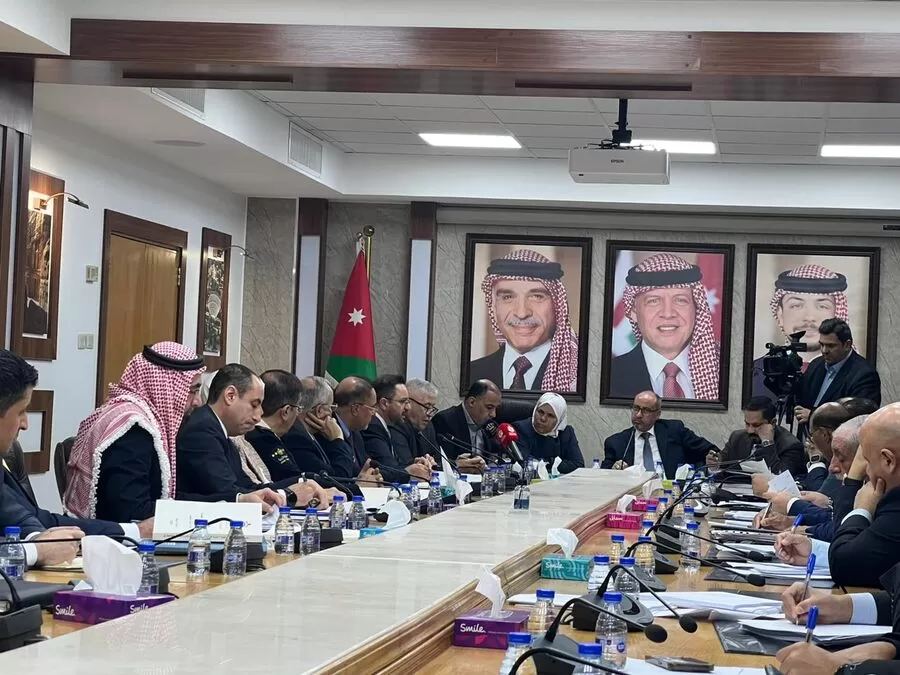 مدار الساعة,أخبار مجلس النواب الأردني,وزير المالية,وزارة المالية