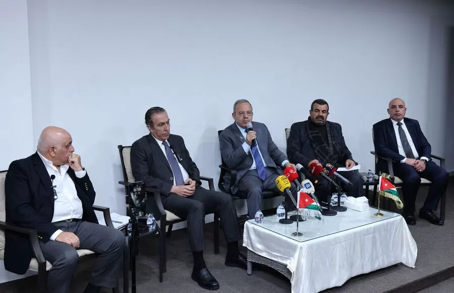 مدار الساعة,أخبار الأحزاب الأردنية,الملك عبدالله الثاني بن الحسين,ولي العهد,الحسين بن عبدالله الثاني,الملك عبدالله الثاني,قطاع غزة,الضفة الغربية,حزب الميثاق الوطني,حزب نماء