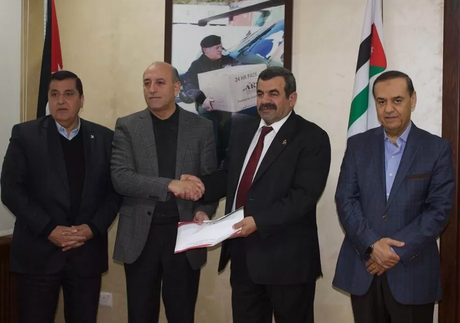 مدار الساعة,أخبار الأحزاب الأردنية,الهيئة الخيرية الهاشمية,الملك عبدالله الثاني,الحزب الوطني الإسلامي,قطاع غزة