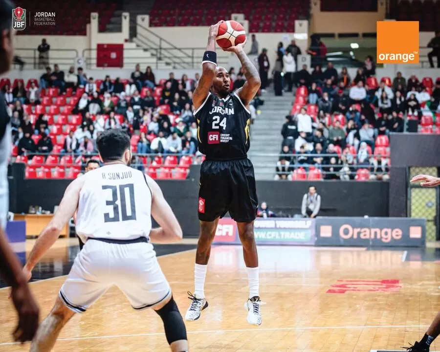 مدار الساعة,مناسبات أردنية,مدينة الحسين للشباب,تصفيات كأس العالم,كأس آسيا,المنتخب الوطني,كأس العالم