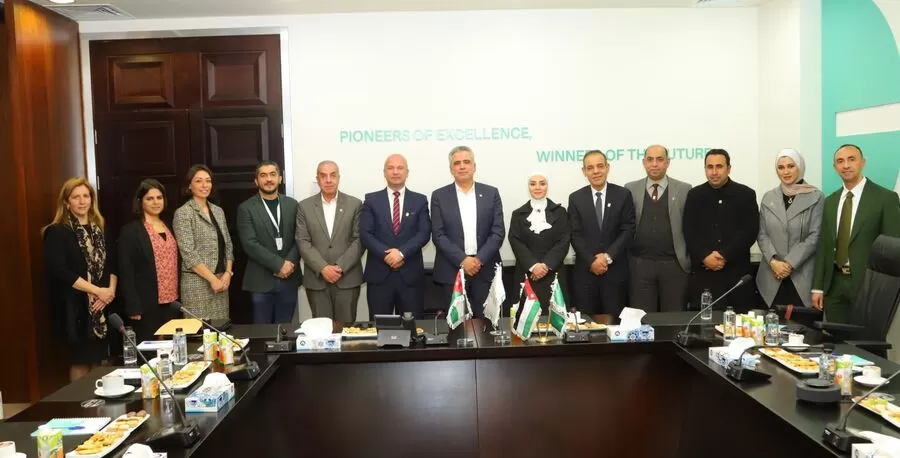مدار الساعة,أخبار الجامعات الأردنية,جامعة البترا