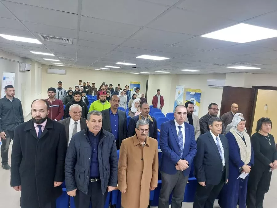 مدار الساعة,أخبار الجامعات الأردنية,الكلية الجامعية الوطنية