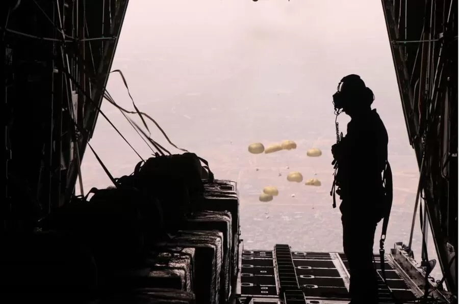 مدار الساعة,أخبار الأردن,اخبار الاردن,القوات المسلحة الأردنية,المملكة الأردنية الهاشمية,الإنزالات الجوية,القوات المسلحة,قطاع غزة,جمهورية مصر العربية,الإمارات العربية المتحدة,الجيش العربي,سلاح الجو الملكي