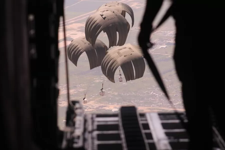 مدار الساعة,أخبار الأردن,اخبار الاردن,القوات المسلحة الأردنية,الإنزالات الجوية,القوات المسلحة,قطاع غزة,جمهورية مصر العربية,الجيش العربي,سلاح الجو الملكي