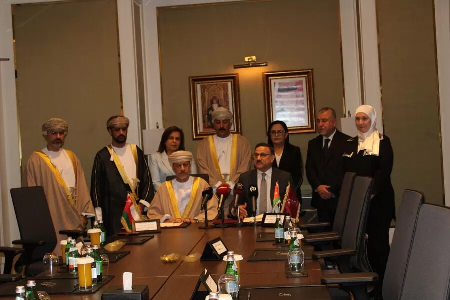 مدار الساعة,أخبار اقتصادية,وزيرة العمل,وزيرة الاستثمار,الملك عبد الله الثاني,المملكة الأردنية الهاشمية,صندوق استثمار أموال الضمان الاجتماعي,المؤسسة العامة للضمان الاجتماعي,وزارة الخارجية وشؤون المغتربين,الضمان الاجتماعي,وزارة الخارجية,اليوبيل الفضي,السلطان هيثم بن طارق,سلطنة عمان