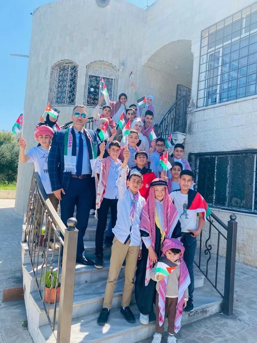 مدار الساعة,مناسبات أردنية,عيد الاستقلال