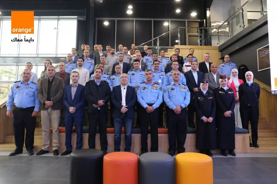 مدار الساعة,مناسبات أردنية,مديرية الأمن العام,الأمن العام,المختبرات والأدلة الجرمية,إدارة السير,التنفيذ القضائي,مديرية العمليات والسيطرة,إدارة مكافحة المخدرات,الأمن الوقائي,البحث الجنائي,الذكاء الاصطناعي