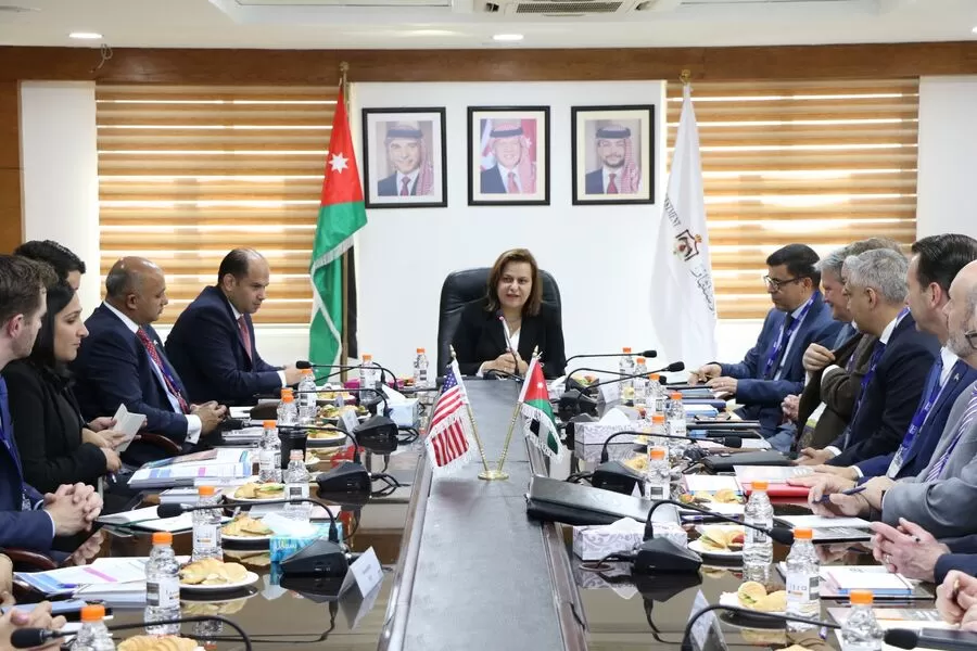 مدار الساعة,أخبار اقتصادية,وزيرة الاستثمار,الملك عبد الله الثاني,وزارة الاستثمار