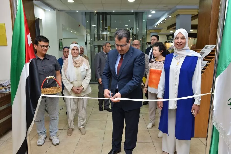 مدار الساعة,أخبار الجامعات الأردنية,جامعة البترا,عيد الاستقلال