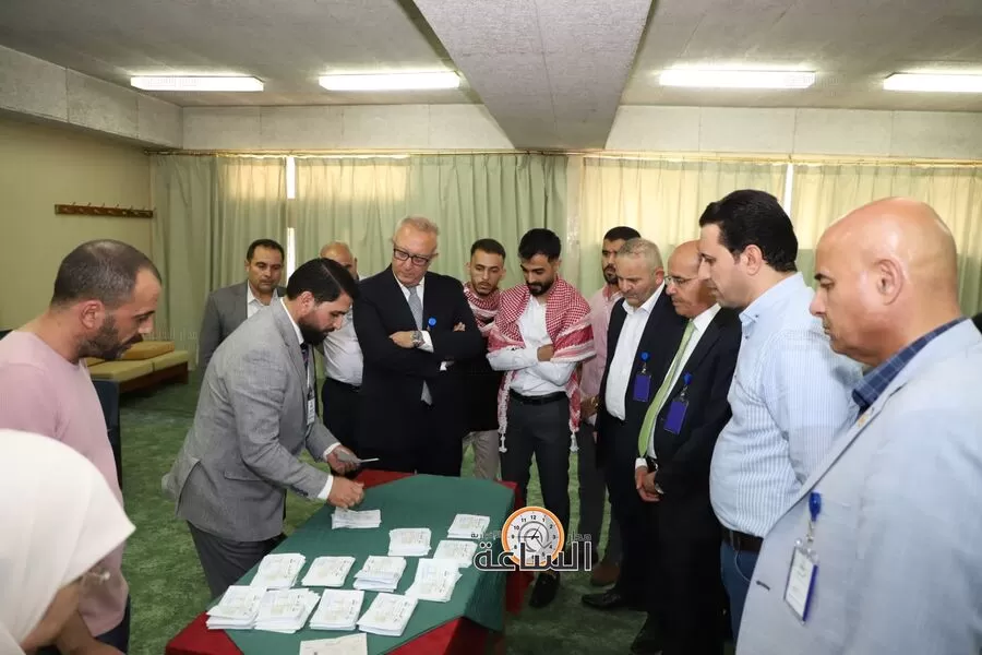مدار الساعة,أخبار الجامعات الأردنية,محمد المومني,جامعة اليرموك,اليوبيل الفضي