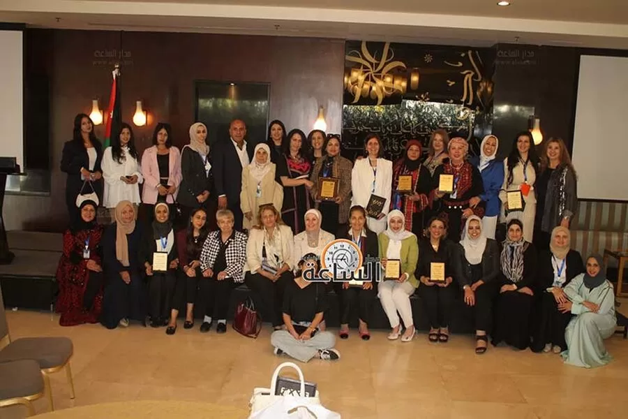 مدار الساعة,مناسبات أردنية,الملك عبد الله الثاني بن الحسين,المملكة الأردنية الهاشمية,الملك عبدالله الثاني,الملكة رانيا العبدالله,الملك عبد الله الثاني,الملك عبدالله الثاني بن الحسين,الملك المؤسس,أمانة عمان الكبرى,مجلس الأعيان,مجلس النواب,اليوبيل الفضي,عيد الاستقلال,البنك الأهلي الأردني,التنمية المستدامة