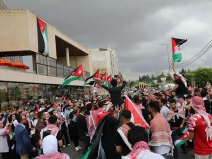 مدار الساعة,أخبار الأردن,اخبار الاردن,الملك عبد الله الثاني,الملك عبدالله الثاني,الملكة رانيا العبدالله,الملكة زين,اليوبيل الفضي,مدينة الحسين الطبية,إدارة السير