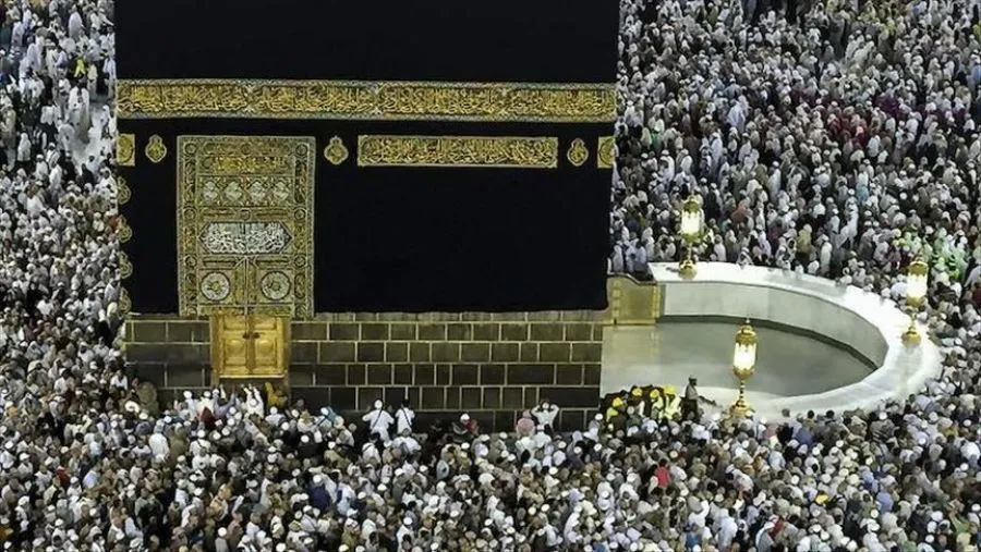 مدار الساعة,شؤون دينية,ضيوف الرحمن,المسجد الحرام,طواف الإفاضة,الركن الثالث من أركان الحج,منشأة الجمرات,رمي جمرة العقبة الكبرى,عرفات,يوم النحر,رمي جمرة العقبة (الكبرى) بسبع حصيات,نحر الهدي,التحلل الأصغر,طواف الإفاضة,مزدلفة,مشعر منى,رمي الجمارات