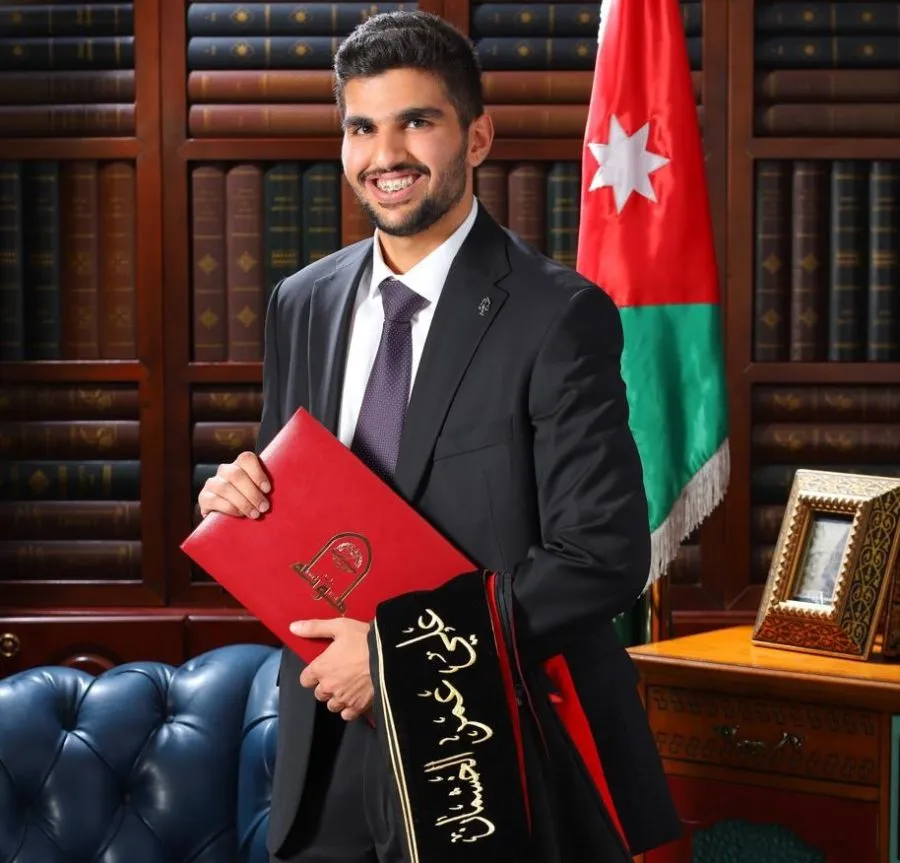 مدار الساعة,أخبار المجتمع الأردني,جامعة مؤتة,الاستاذ الدكتور عمر علي الخشمان