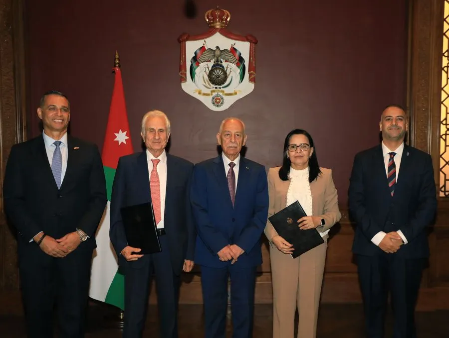 مدار الساعة,مناسبات أردنية,وزيرة العمل,الملك عبدالله الثاني,الحسين بن عبدالله الثاني,ولي العهد,الديوان الملكي الهاشمي,مؤسسة التدريب المهني,التدريب المهني,الأكاديمية الملكية لفنون الطهي,اليوبيل الفضي