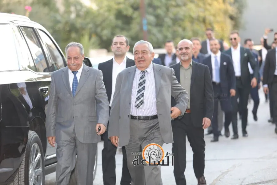 مدار الساعة,جاهات وأعراس الأردن,رئيس الوزراء,مجلس النواب,عشيرة العمري,آل النشاشيبي,آية نديم النشاشيبي,المهندس مظفر العمري,عبد الرؤوف الروابدة,أحمد الصفدي,مدار الساعة,تيسير النعيمي ,أحمد الصفدي,الدكتور فخري العكور,عبد الرؤوف الروابدة,هايل داود,فخري العكور