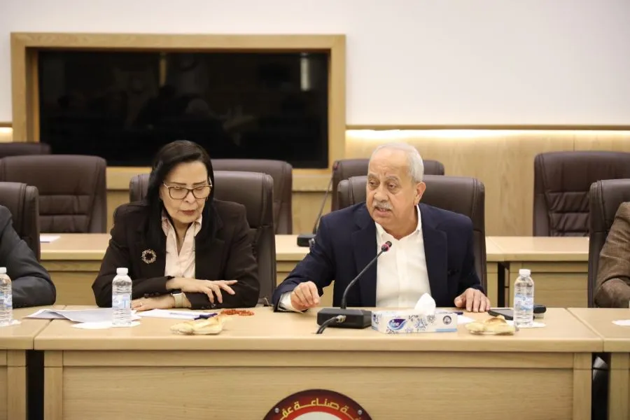 مدار الساعة,أخبار اقتصادية,وزير العمل,وزارة العمل,غرفة صناعة عمان