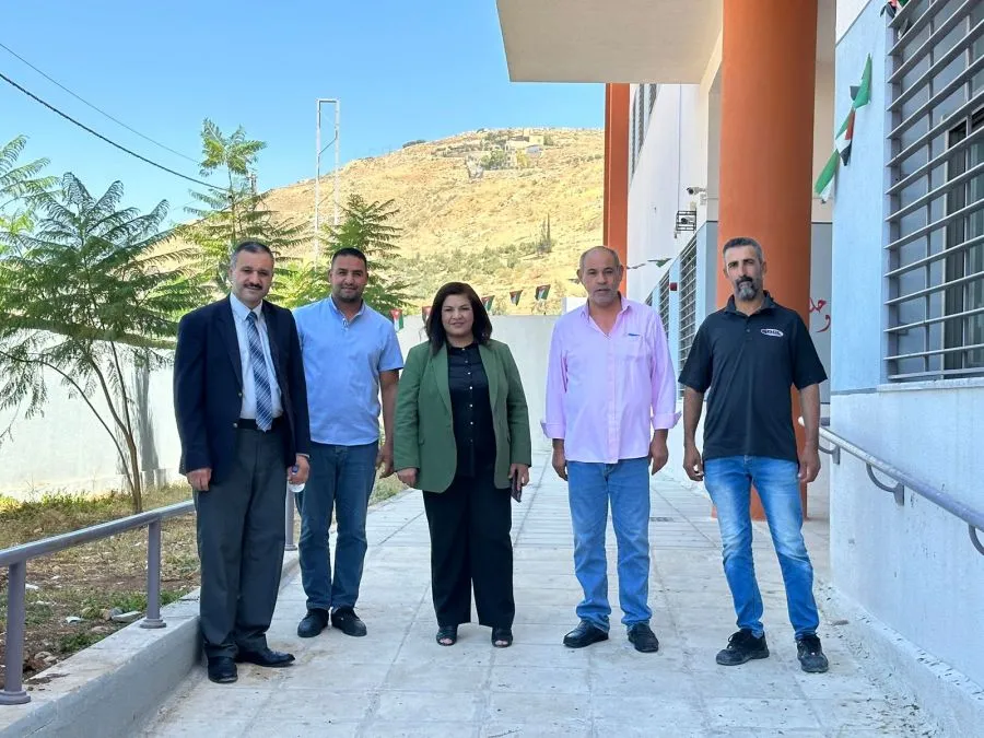 مدار الساعة,مناسبات أردنية,وزارة التربية والتعليم