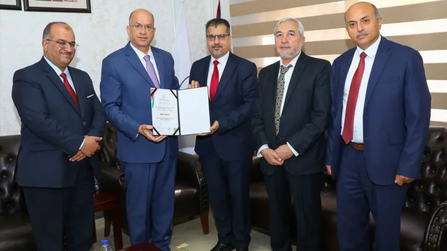 مدار الساعة,أخبار الجامعات الأردنية,جامعة البترا