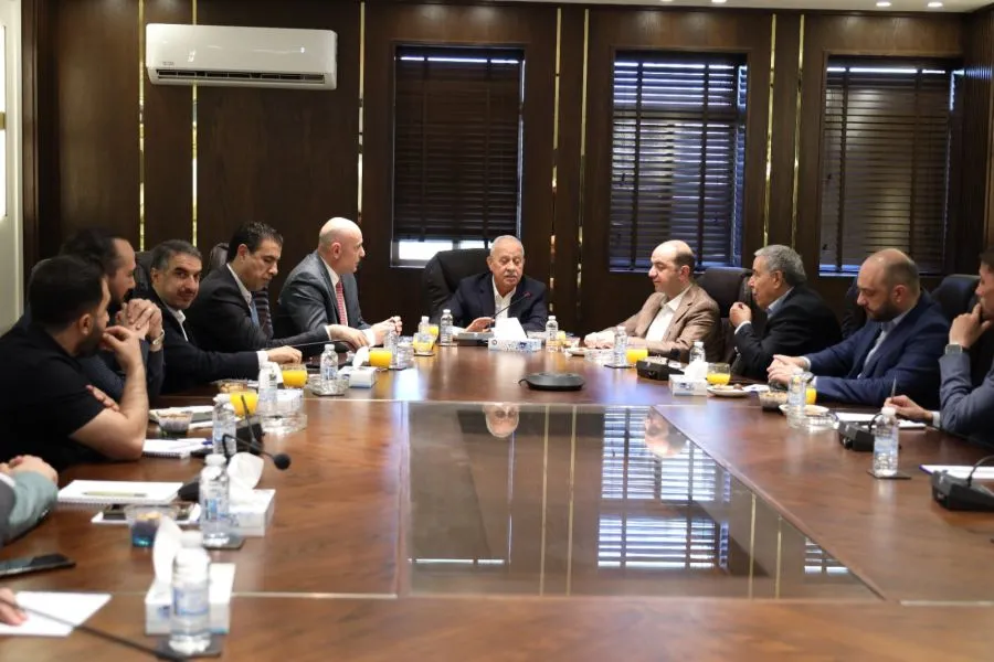 مدار الساعة,أخبار اقتصادية,الدكتور عبدالرزاق عربيات,عبدالرزاق عربيات,الملك عبدالله الثاني,غرفة صناعة الأردن,هيئة تنشيط السياحة,غرفة صناعة عمان,الصناعات الغذائية الأردنية