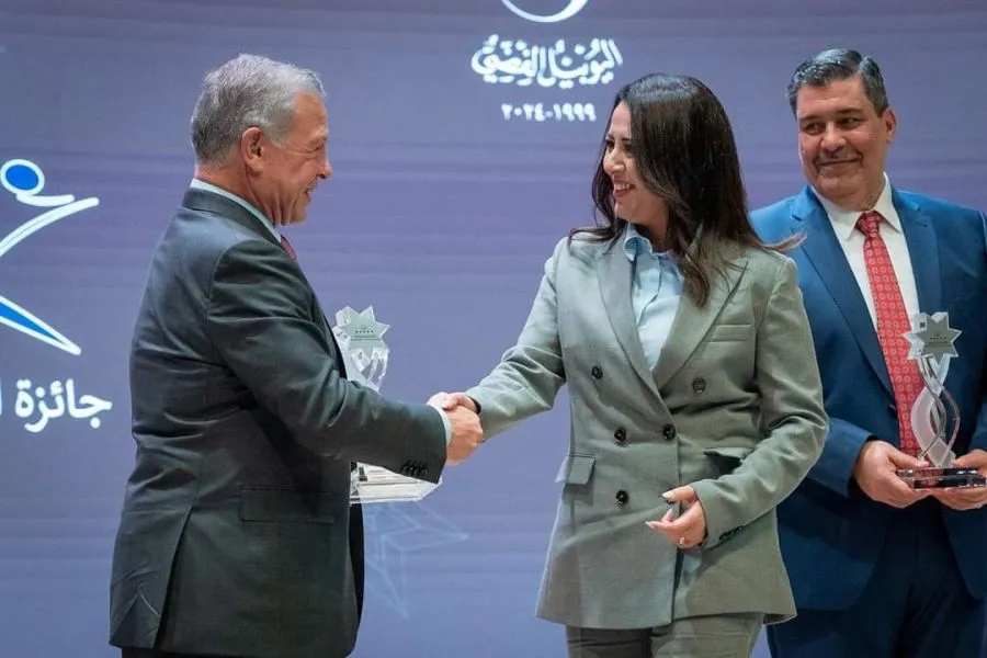 مدار الساعة,مناسبات أردنية,مركز زها الثقافي,الملك عبدالله الثاني,عيد الاستقلال,جائزة الموظف الحكومي المتميز