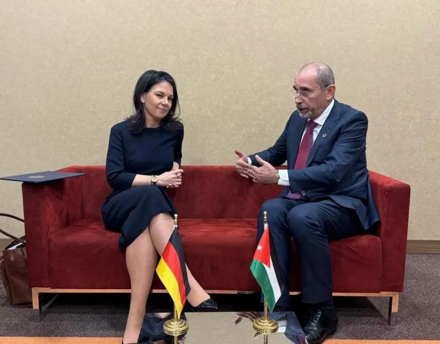 مدار الساعة,أخبار الأردن,اخبار الاردن,نائب رئيس الوزراء,وزير الخارجية وشؤون المغتربين,رئيس الوزراء,أيمن الصفدي,الملك عبدالله الثاني,الضفة الغربية