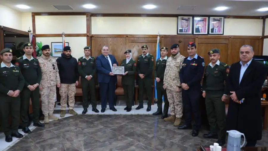 مدار الساعة,مناسبات أردنية,جامعة الزرقاء