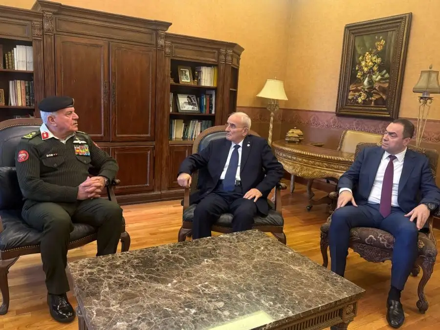 مدار الساعة,أخبار الأردن,اخبار الاردن,وزير الدفاع,هيئة الأركان المشتركة,المملكة الأردنية الهاشمية,القوات المسلحة,مدار الساعة,يوسف الحنيطي,ميشال منسى