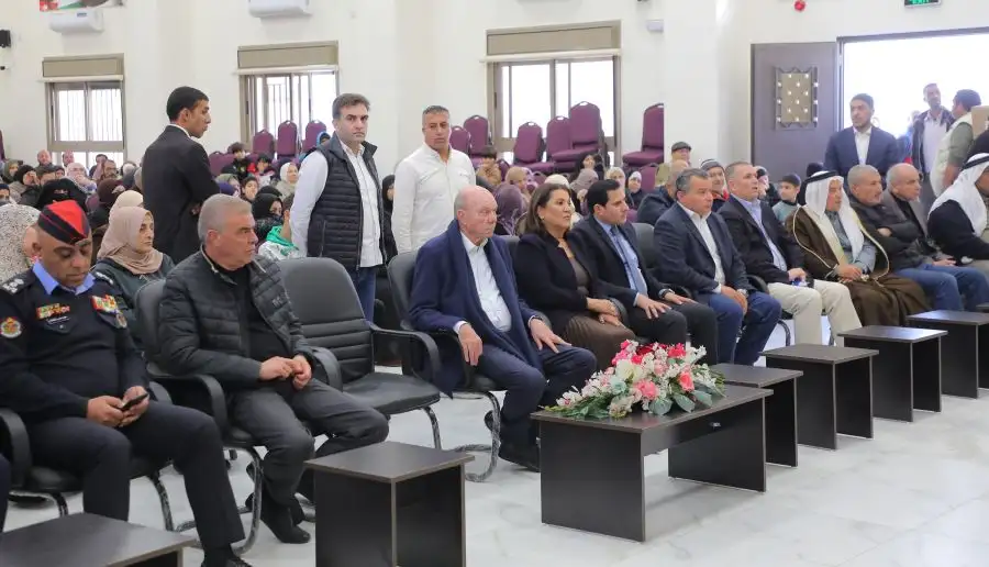 مدار الساعة,أخبار الأردن,اخبار الاردن,الملك عبدالله الثاني,دائرة الشؤون الفلسطينية,مجلس الأعيان,مخيم الوحدات,مدار الساعة,فيصل الفايز,الوحدات