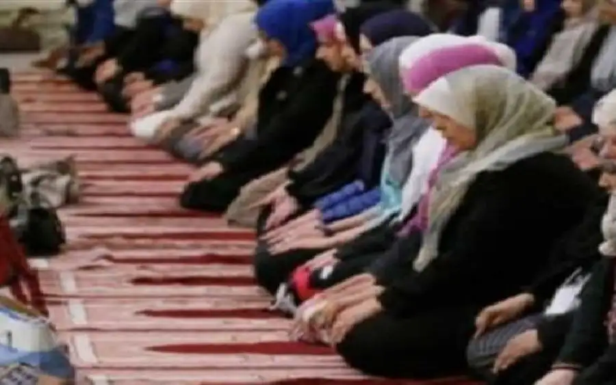 مدار الساعة,شؤون دينية