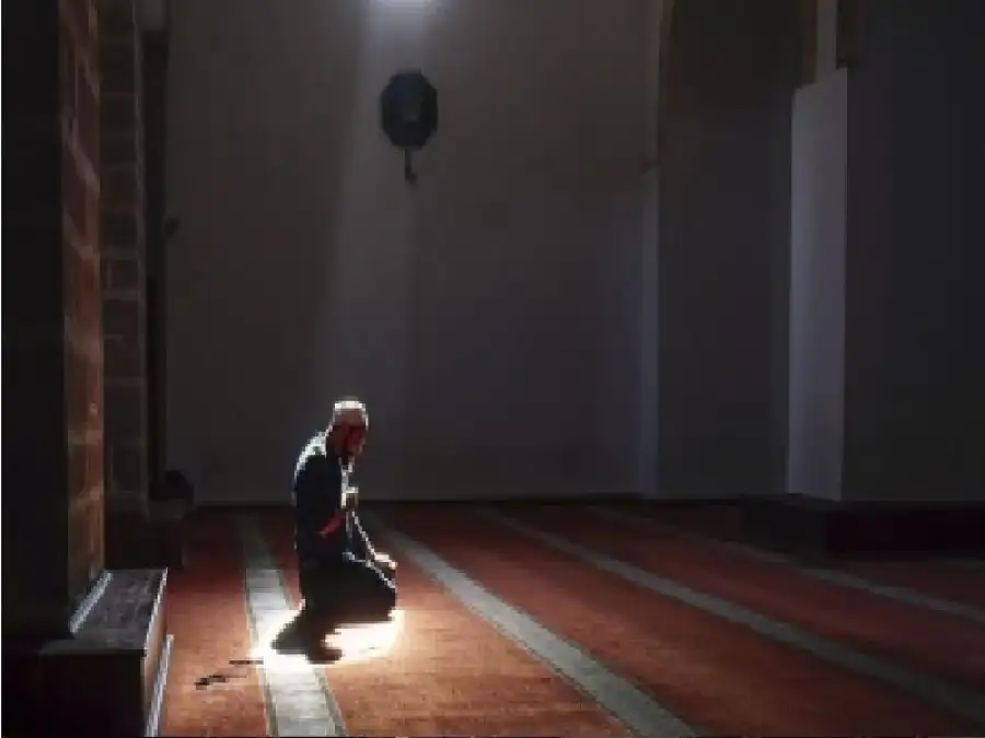 مدار الساعة,شؤون دينية