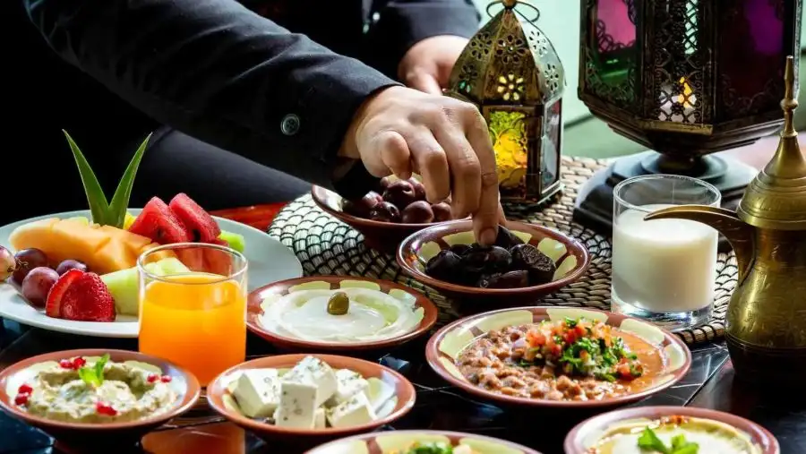 مدار الساعة,أخبار خفيفة ومنوعة,عيد الفطر