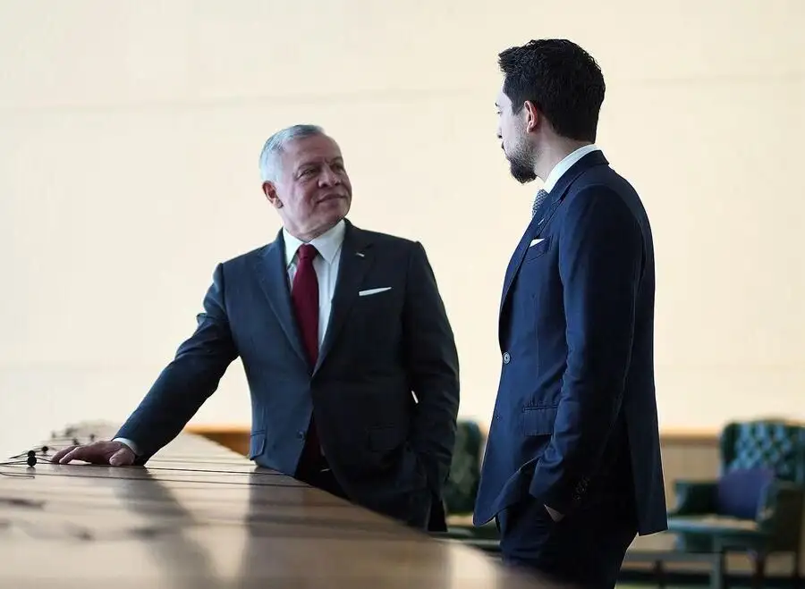 مدار الساعة,مناسبات أردنية,ولي العهد,الملك عبدالله الثاني,الملكة رانيا العبدالله,الحسين بن عبدالله الثاني,الجامعة الهاشمية,الجامعة الأردنية,عيد الفطر