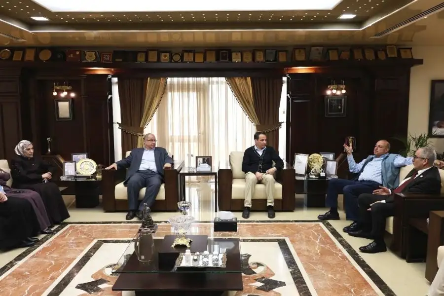 مدار الساعة,أخبار الجامعات الأردنية,الملك عبد الله الثاني,عيد الفطر,جامعة عمان الأهلية