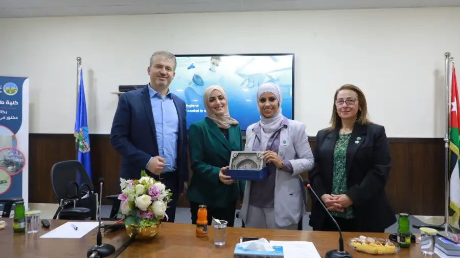 مدار الساعة,أخبار الجامعات الأردنية,جامعة الزرقاء