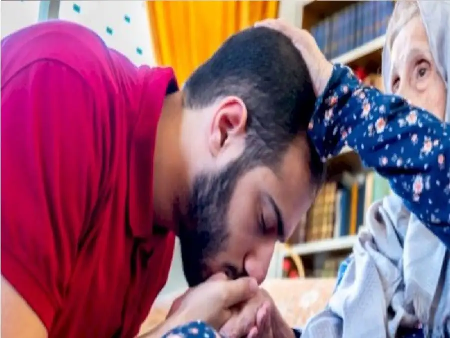 مدار الساعة,أخبار الأسرة