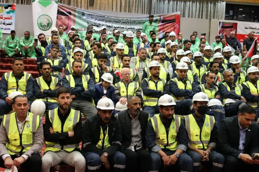 مدار الساعة,مناسبات أردنية,وزير العمل,الدكتور جعفر حسان,الملك عبدالله الثاني,خالد البكار,الملك عبد الله الثاني,رئيس الوزراء,المركز الثقافي الملكي,مؤسسة التدريب المهني,وزارة العمل,رئاسة الوزراء,التدريب المهني,وادي الأردن,غرفة صناعة الأردن,مجلس الأعيان,الضمان الاجتماعي,يوم العمال