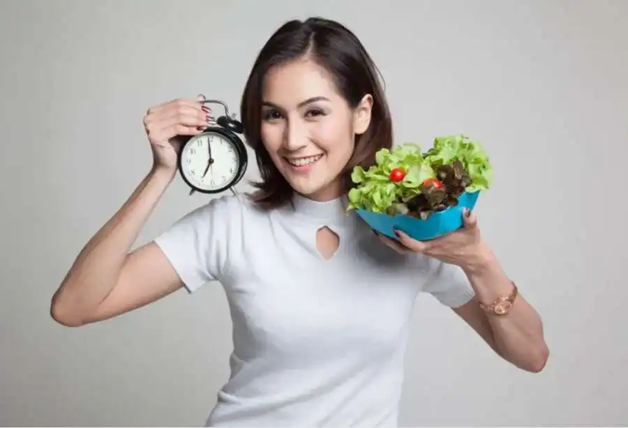 مدار الساعة,أخبار الأسرة