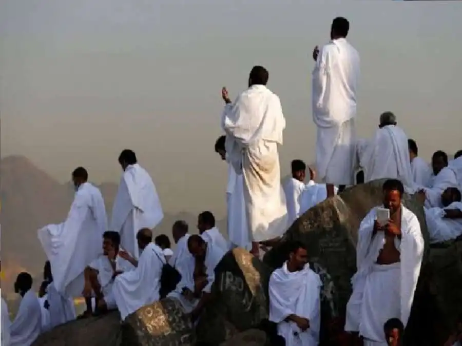مدار الساعة,شؤون دينية