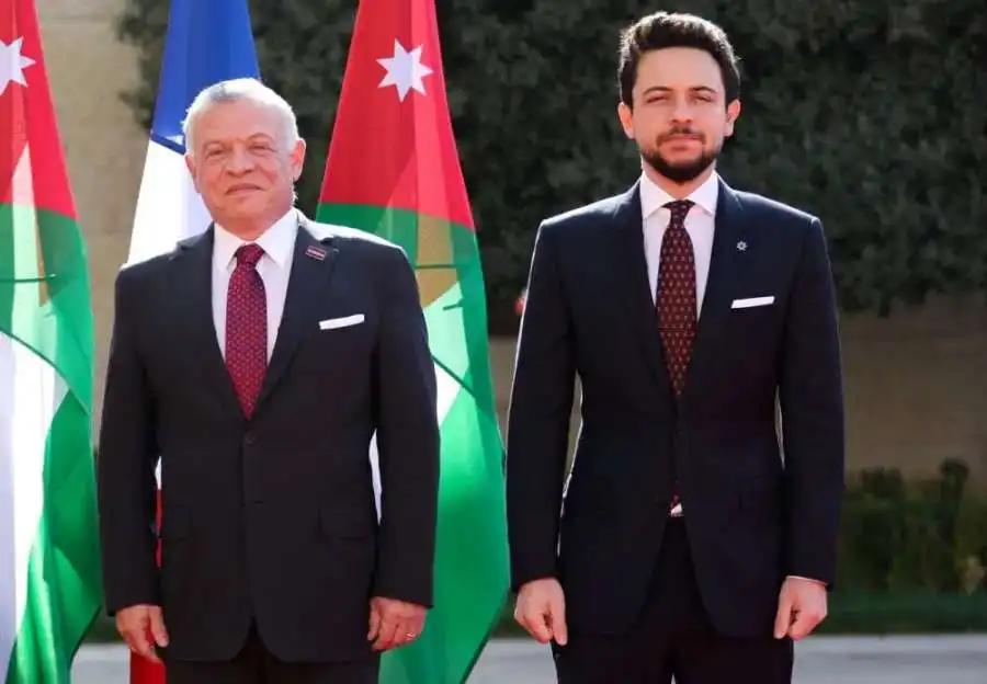 مدار الساعة,مناسبات أردنية,ولي العهد,الملك عبدالله الثاني,الكلية الجامعية الوطنية,عيد الاستقلال