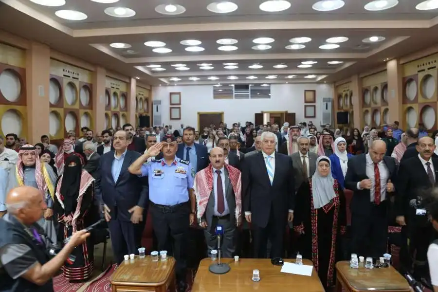 مدار الساعة,مناسبات أردنية,عيد الاستقلال