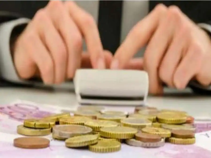 مدار الساعة,مناسبات أردنية,التجارة الإلكترونية,مواقع التواصل الاجتماعي