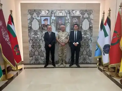 رئيس لجنة أمانة عمان يبحث والسفير