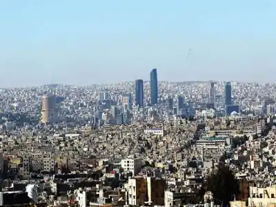 الأردن يتأثر بكتلة هوائية حارة وجافة