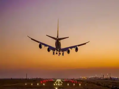 مطار الملكة علياء يسجل أعلى حركة