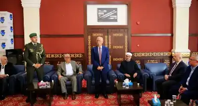 الديوان الملكي يعزي آل أبزاخ