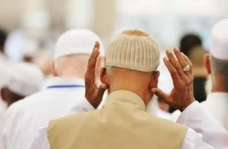 مدار الساعة,شؤون دينية
