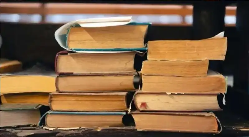 مدار الساعة,شؤون دينية