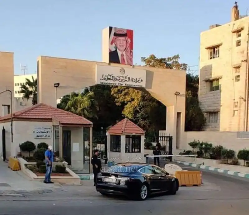 مدار الساعة,أخبار الأردن,اخبار الاردن,وزير التربية والتعليم,وزير التعليم العالي والبحث العلمي,الدكتور عزمي محافظة,عزمي محافظة
