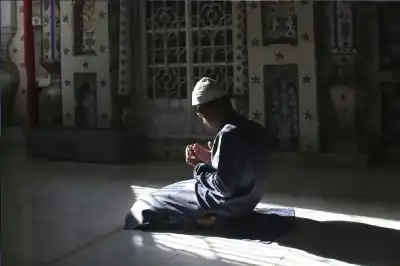 ما منكم من أحد إلا سيكلمه